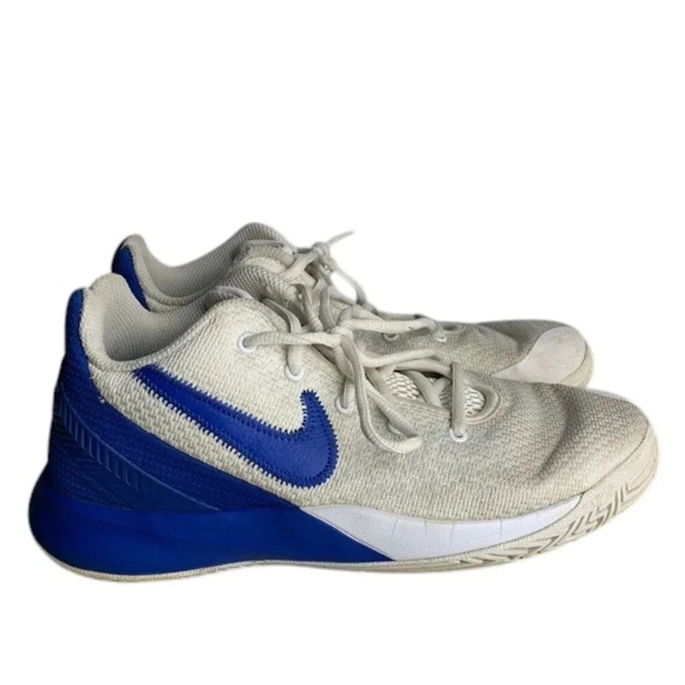 Nike Shoes Kids White Blue Basketball Kyrie Flytrap II Athletic Sneakers Youth 6